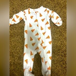 Caden Lane zippered footie pajamas 0-3 months